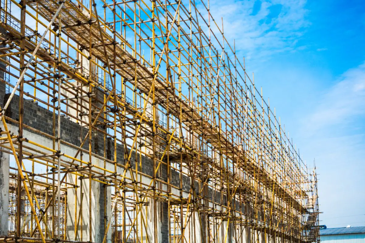 What Are The Uses Of Scaffolding In Construction?